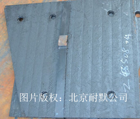 �Ѻ��ͺ�䓰�����и�